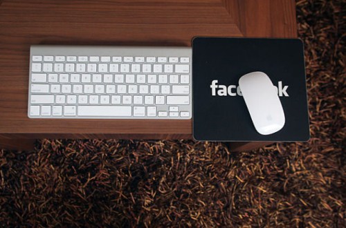 Foto Kantor Facebook dan Ruang Server Facebook